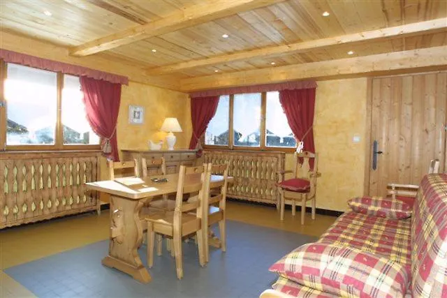 Chalet Holiday Les Gets 0*,  France